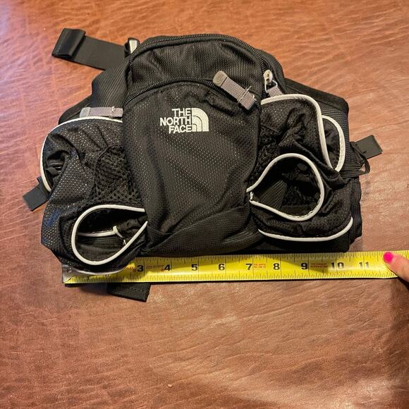 The North Face belt bag black main image 4